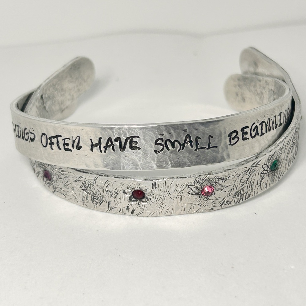 NEW.  Unique .  Inspirational Double Silver l Bracelet with Swarovski Accents